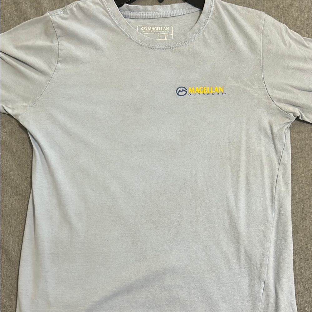 Magellan Outdoors Gray Short Sleeve Tee